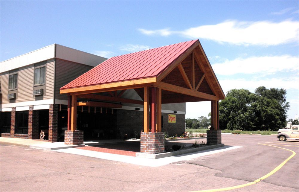 Prairie Inn Vermillion Exterior foto