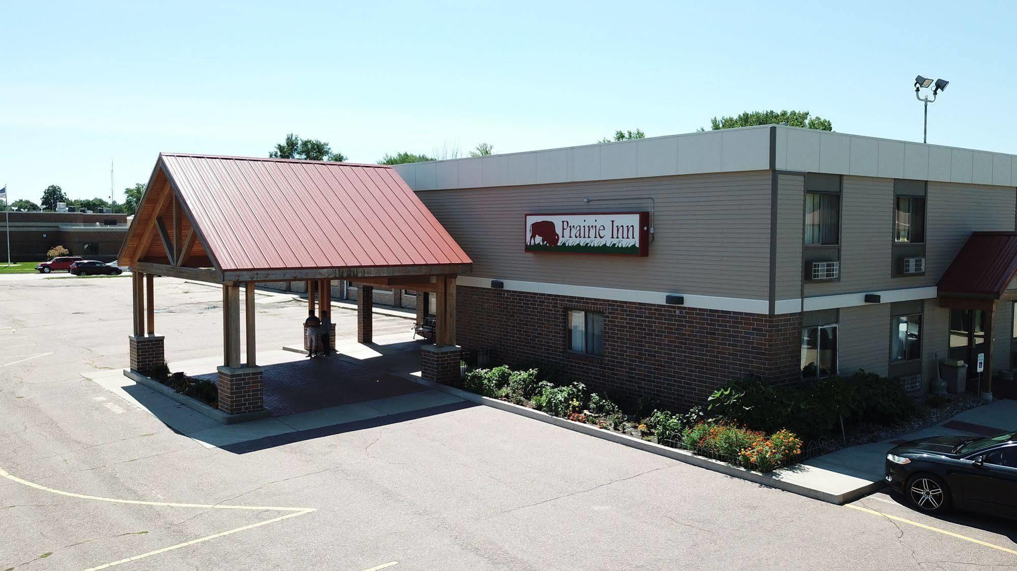 Prairie Inn Vermillion Exterior foto